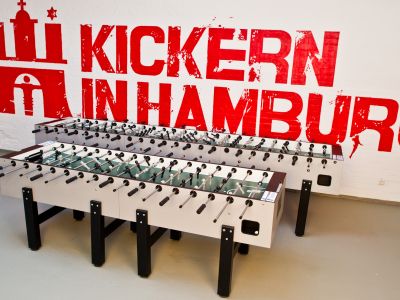 8 Personen XL-Kickertisch / Riesentischkicker